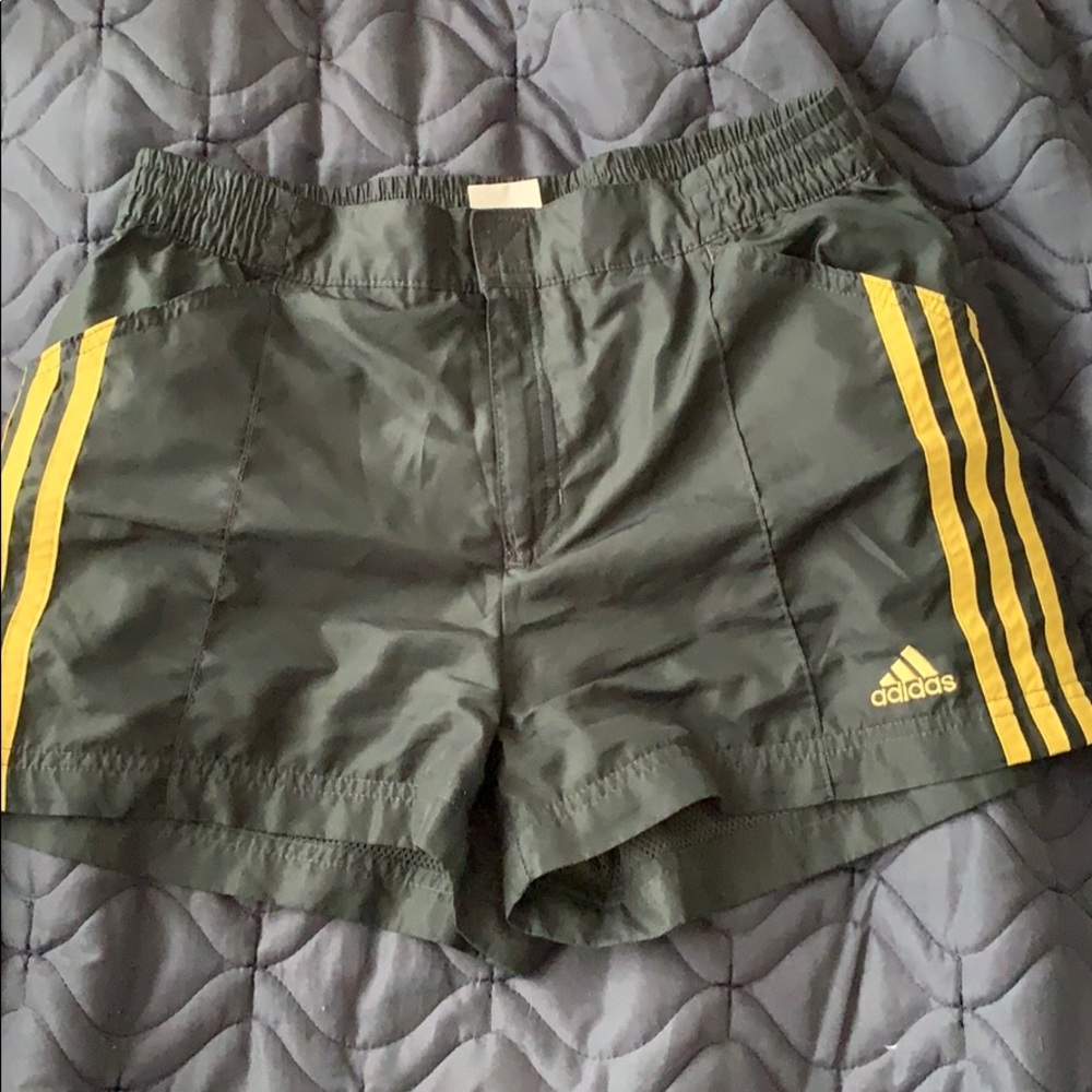 Running shorts